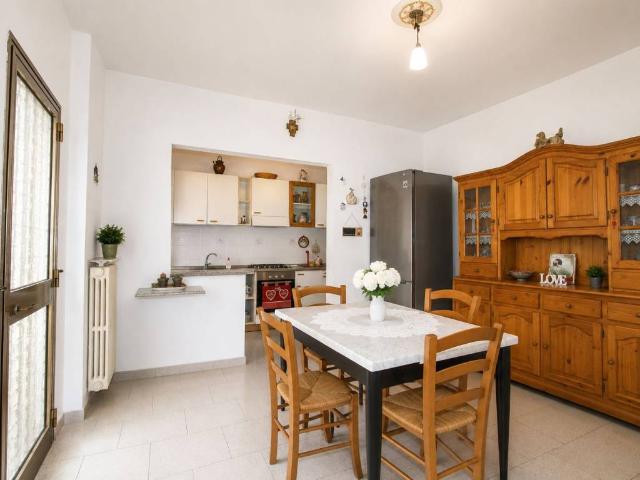 Villa Indipendente in vendita a Nodica, Vecchiano