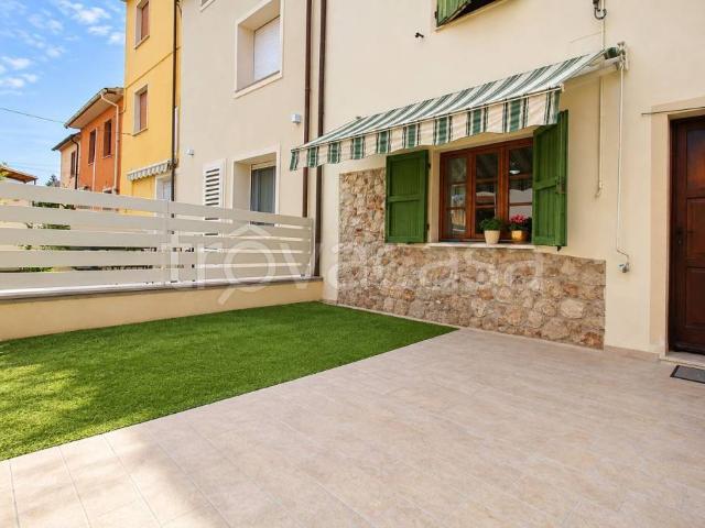 Villa Indipendente in vendita a Vecchiano, Pisa