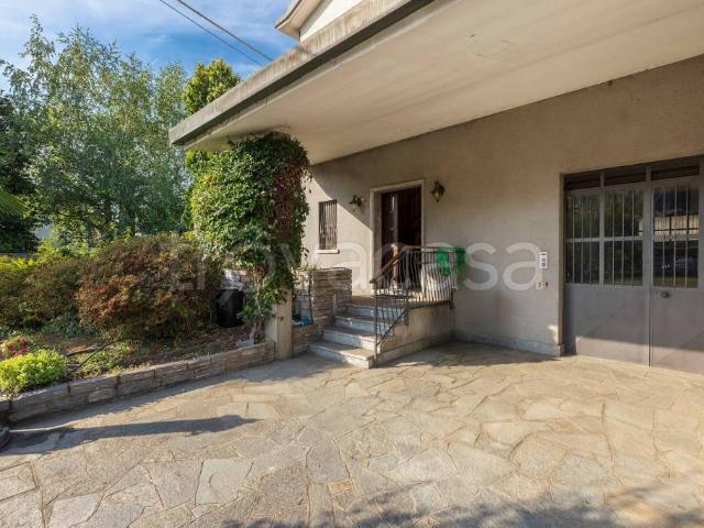 Villa Indipendente in vendita a Baraggia, Vedano Olona