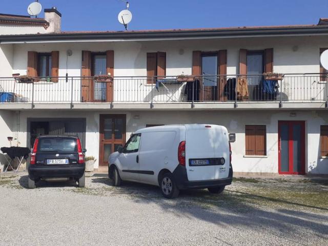 Villa Indipendente in vendita a Fonte, Vedelago