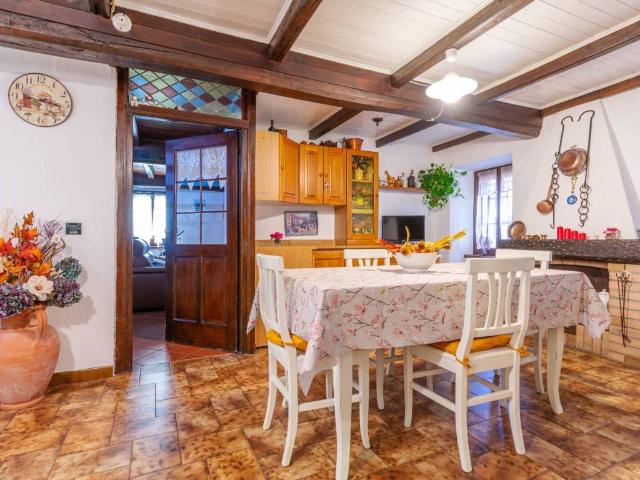 Villa Indipendente in vendita a Piemonte, Biella
