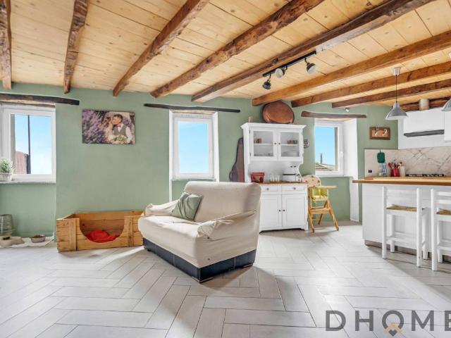 Villa Indipendente in vendita a Gorla, Veleso