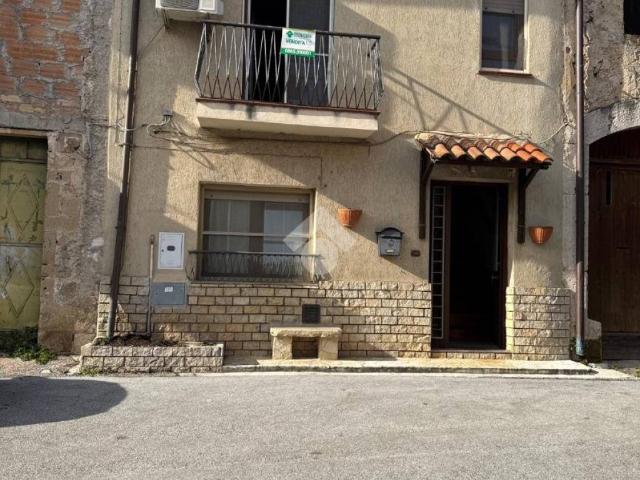 Villa Indipendente in vendita a Venafro, Molise
