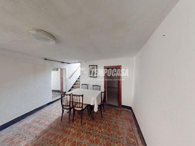 Villa Indipendente in vendita a Vendone, Liguria