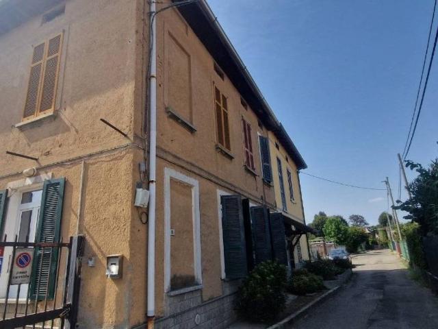 Villa Indipendente in vendita a Venegono Inferiore, Lombardia