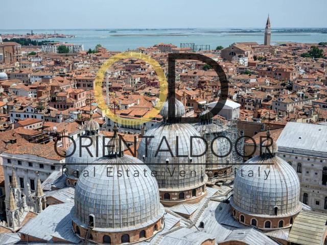 Villa Indipendente in vendita a Venezia-Murano-Burano, Venezia