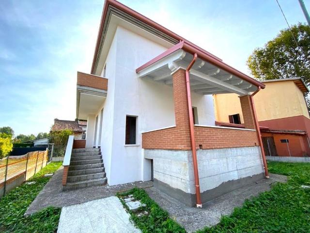 Villa Indipendente in vendita a Tarù, Venezia