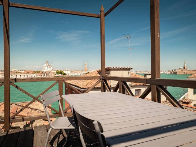 Villa Indipendente in vendita a Venezia-Murano-Burano, Venezia