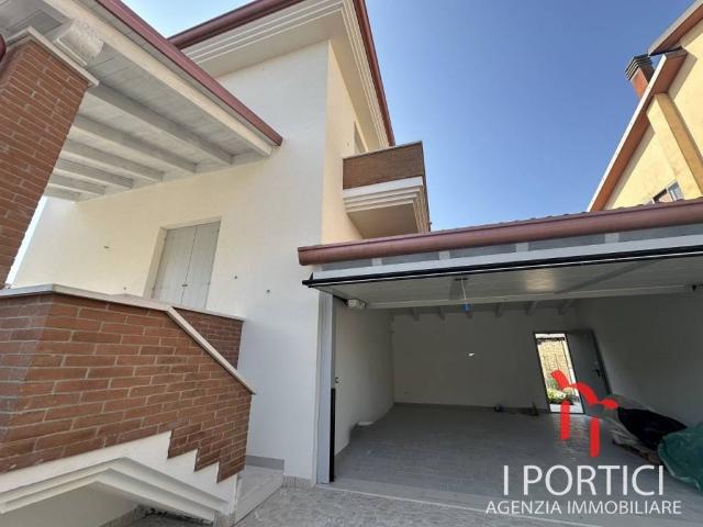 Villa Indipendente in vendita a Zelarino, Venezia