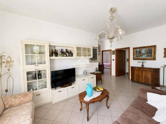 Villa Indipendente in vendita a Mestre-Carpenedo, Venezia