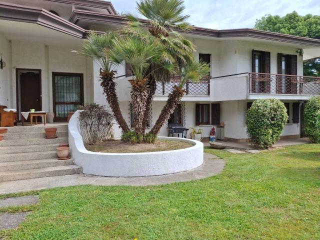 Villa Indipendente in vendita a La Favorita, Venezia
