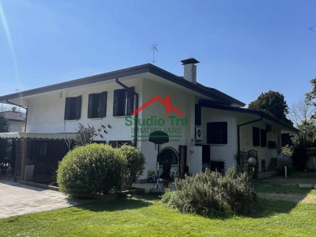 Villa Indipendente in vendita a La Favorita, Venezia
