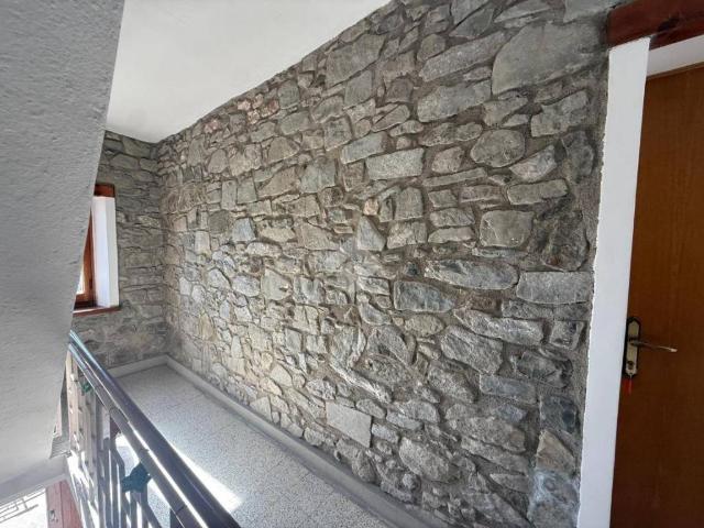 Villa Indipendente in vendita a Appennino Reggiano, Re
