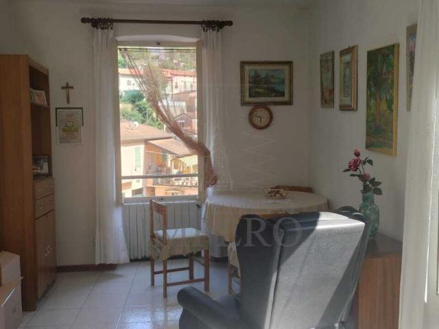 Villa Indipendente in vendita a Soldano, Liguria