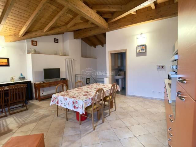 Villa Schiera in vendita a Piemonte, Verbano-cusio-ossola