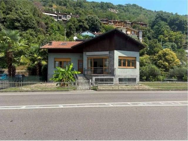 Villa Indipendente in vendita a Pallanza, Piemonte
