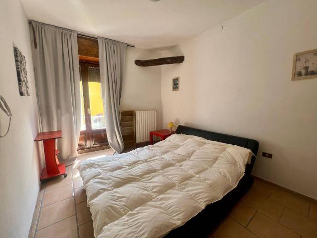 Villa Indipendente in vendita a Piemonte, Vercelli