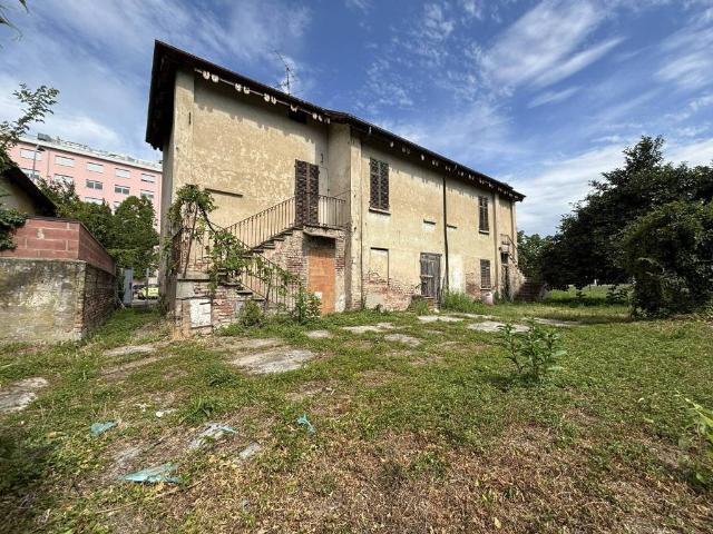 Villa Indipendente in vendita a Vercelli