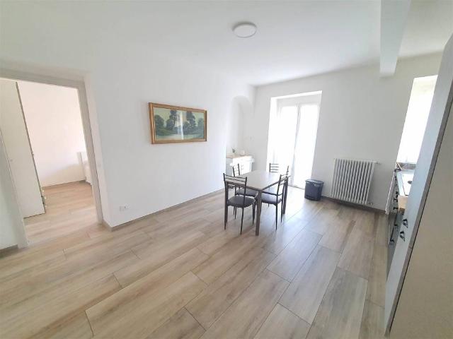 Villa Indipendente in vendita a Somasca, Vercurago