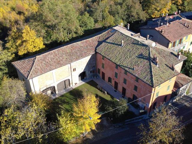 Villa Indipendente in vendita a Tolè, Vergato