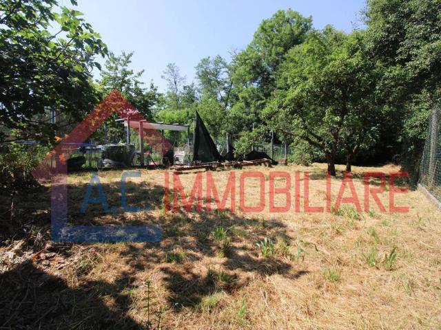 Villa Indipendente in vendita a Cascina Prada, Vergiate