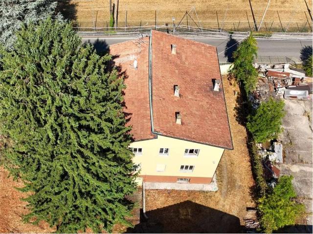 Villa Indipendente in vendita a Vergiate, Lombardia