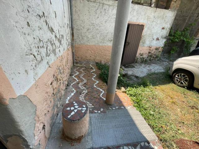 Villa Indipendente in vendita a Vernasca, Reggio Emilia