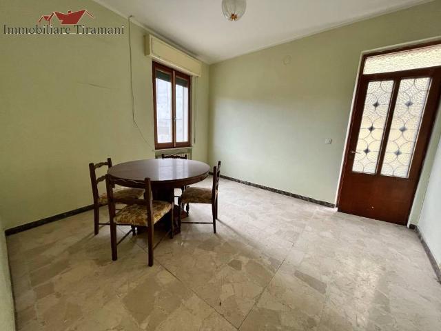 Villa Indipendente in vendita a Vernasca, Reggio Emilia
