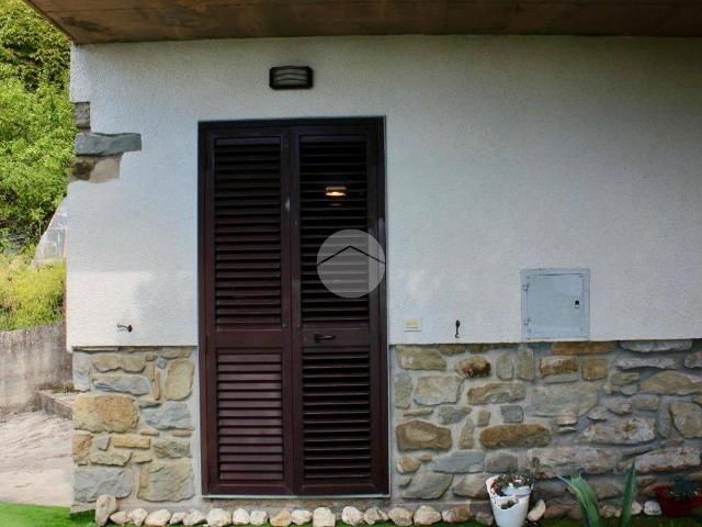 Villa Indipendente in vendita a Vernio, Toscana