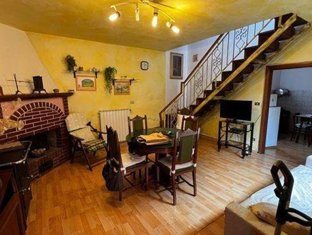 Villa Indipendente in vendita a Vernio, Toscana
