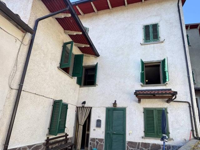 Villa Indipendente in vendita a Vernio, Toscana