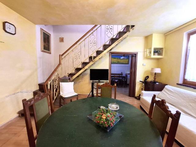 Villa Indipendente in vendita a Vernio, Toscana