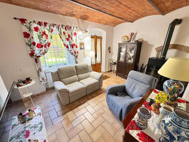 Villa Indipendente in vendita a Vernio