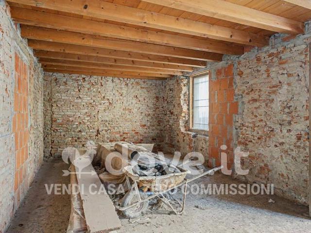 Villa Indipendente in vendita a Verolanuova, Lombardia