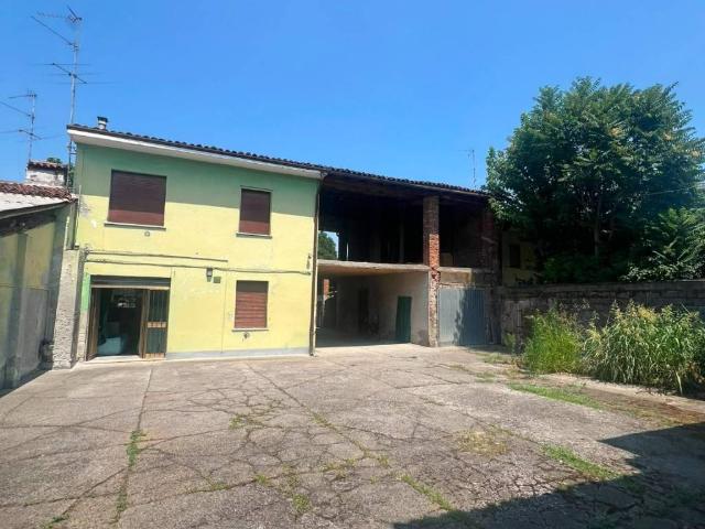 Villa Indipendente in vendita a Verolanuova, Lombardia