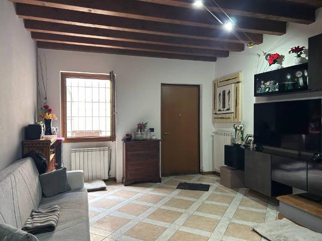 Villa Indipendente in vendita a Verolanuova, Lombardia