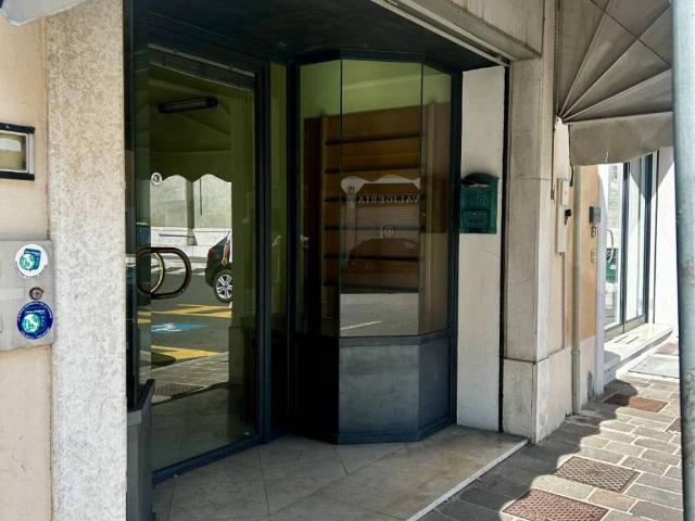 Villa Indipendente in vendita a Verolanuova, Lombardia