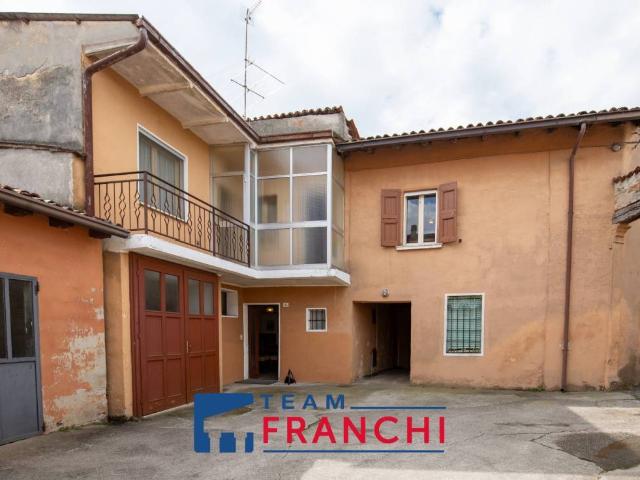Villa Indipendente in vendita a Verolavecchia, Lombardia