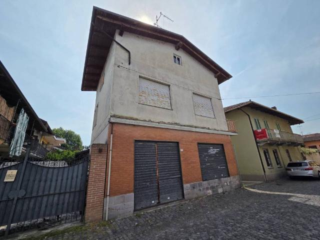 Villa Indipendente in vendita a Madonnina, Piemonte