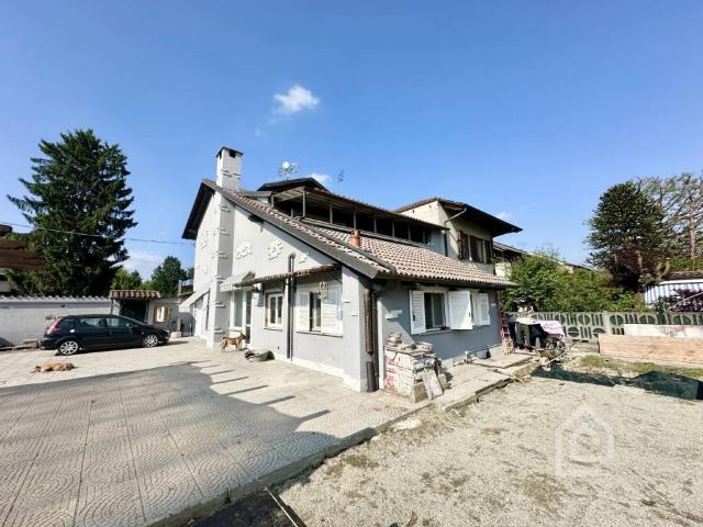 Villa Indipendente in vendita a Madonnina, Piemonte