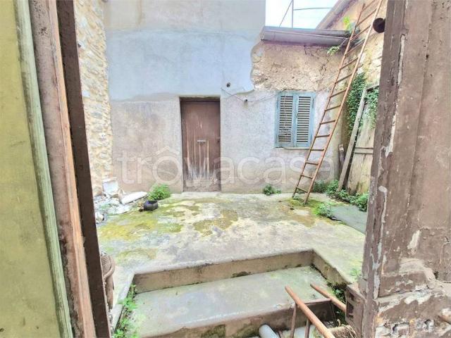 Villa Indipendente in vendita a Veroli, Lazio