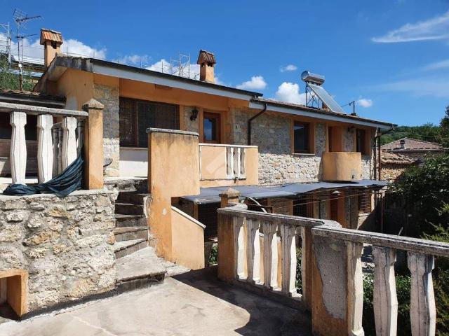 Villa Indipendente in vendita a Veroli, Lazio
