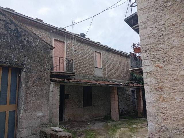 Villa Indipendente in vendita a Veroli, Lazio