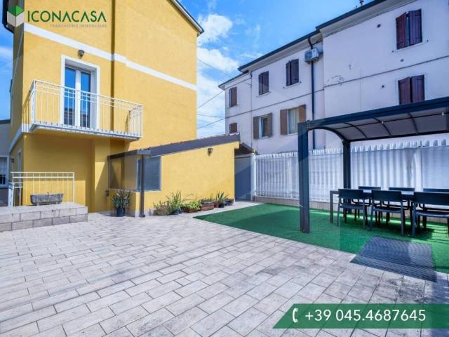 Villa Indipendente in vendita a San Massimo, Verona