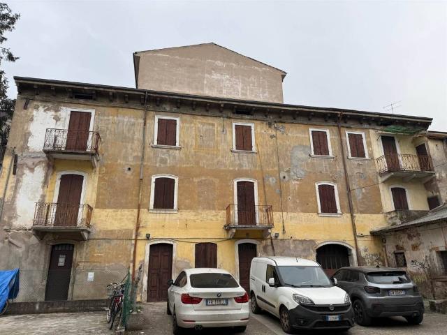Villa Indipendente in vendita a Nord-Ovest, Brenzone