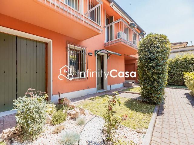 Villa Indipendente in vendita a Sud, Brenzone