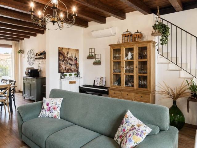 Villa Indipendente in vendita a Veronella, Veneto