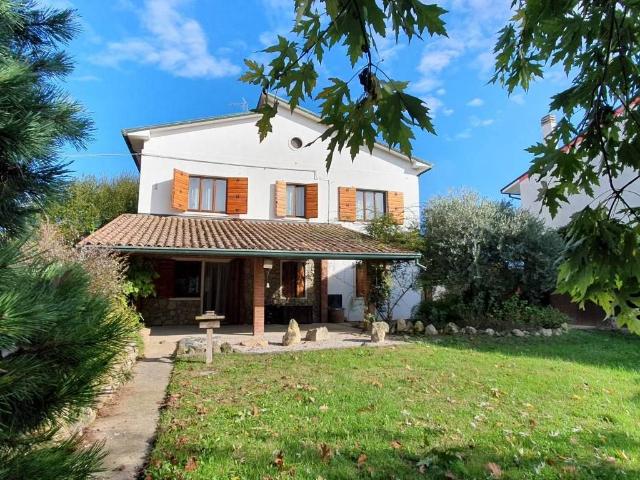 Villa Indipendente in vendita a Veronella, Veneto