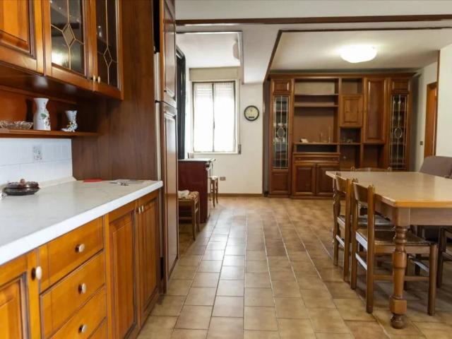 Villa Indipendente in vendita a Veronella, Veneto