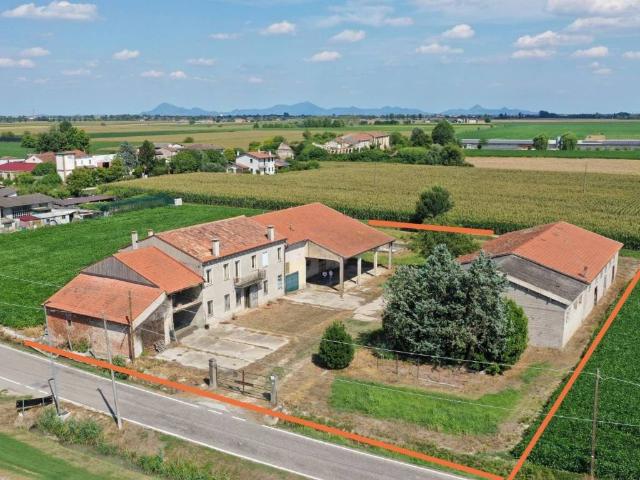 Villa Indipendente in vendita a Veronella, Veneto